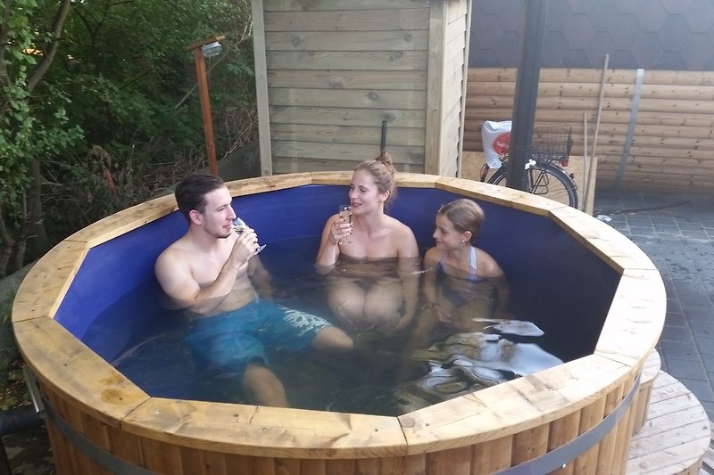 Hottube