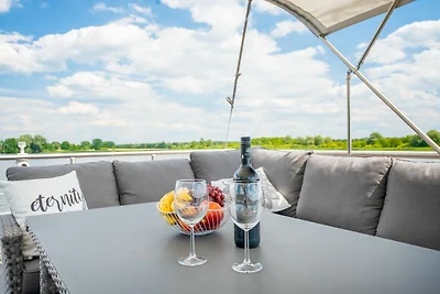 Hausboot Lubodne – exklusiver Urlaub auf der...