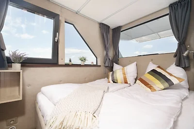 Hausboot Lubodne – exklusiver Urlaub auf der...