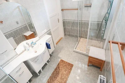 Haus 140 m²  & Garten - Hundgerecht