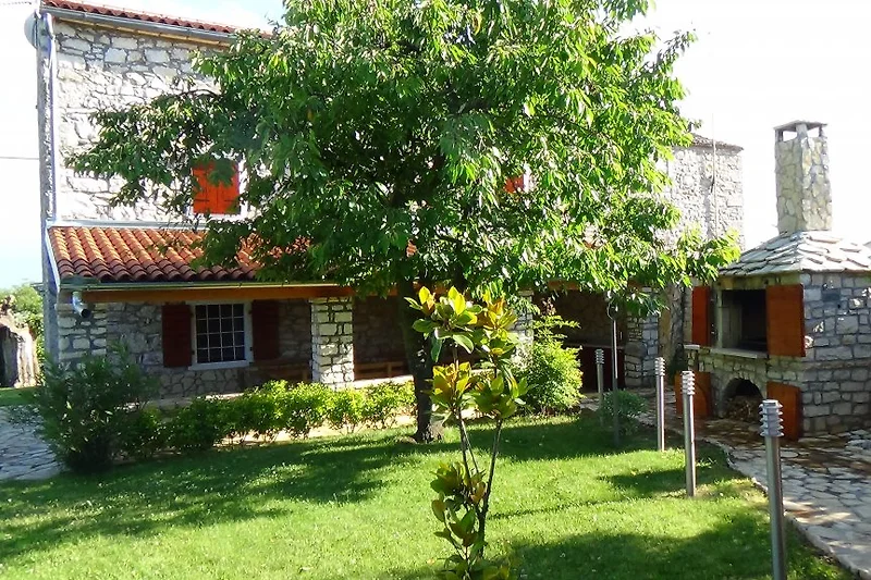 Haus mit Garten  