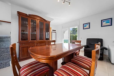 Villa Pino Alto 400m. zum Strand