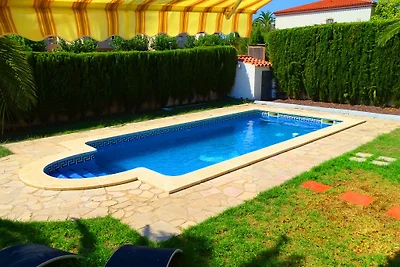 Villa Esmeralda mit Klimat- P.Pool