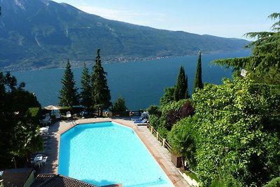 Schöner Platz Seeblick-App Gardasee