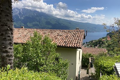 Schöner Platz Seeblick-App Gardasee