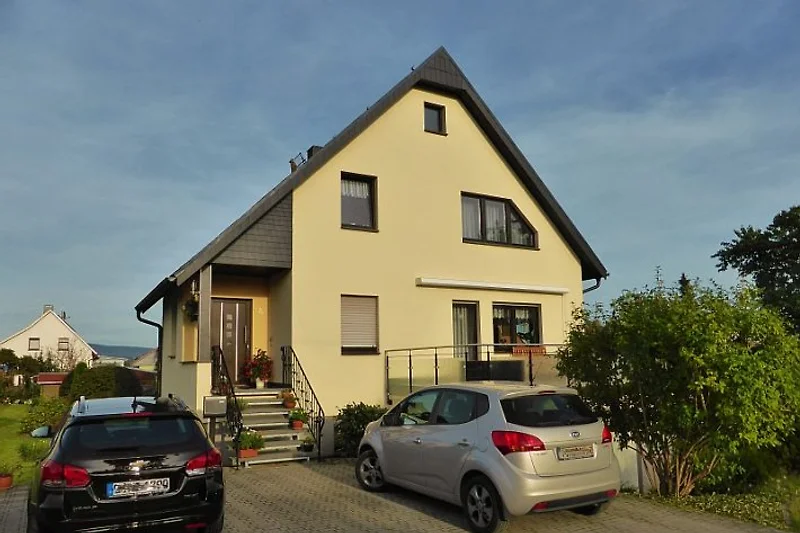 Fewo Familie Noack en Kamerbemiddeling, aparte ingang