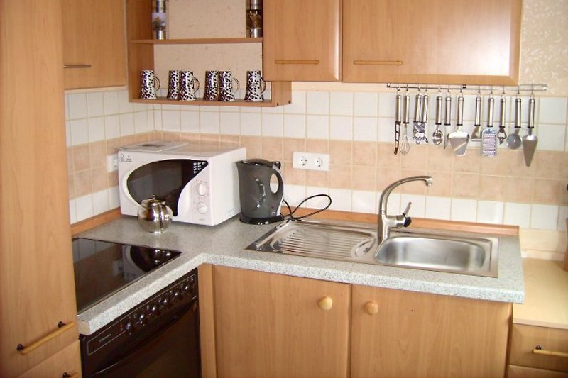 3. Küche mit Spülmaschine und kompl Ausstattung