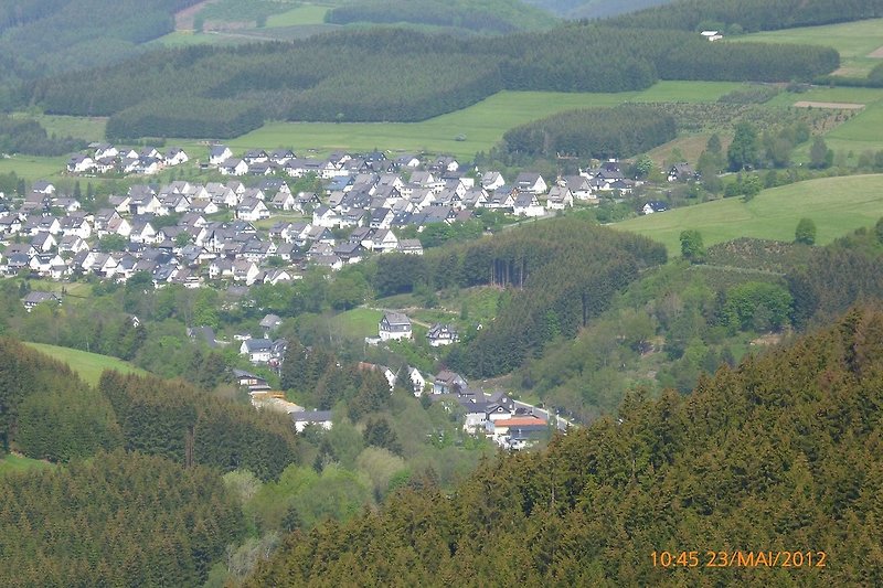 Panoramablick Auf Winterberg-Züschen