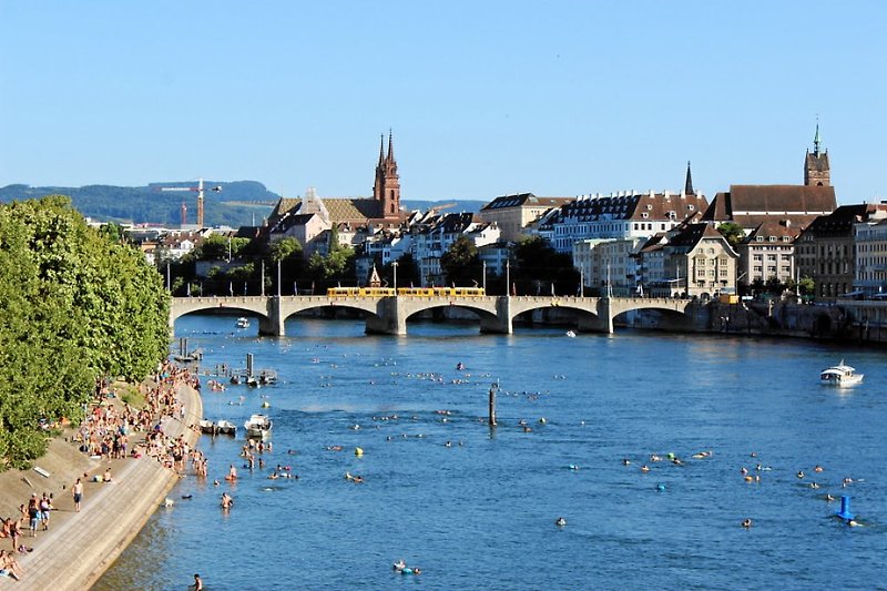 Am Rhein in Basel