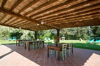 Ideale per 2 famiglie + piscina, Strandnae