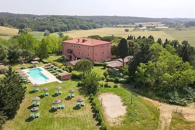 Appartamento 6 P +2 camere da letto + piscina