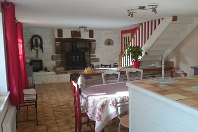 LA MAISON JAUNE