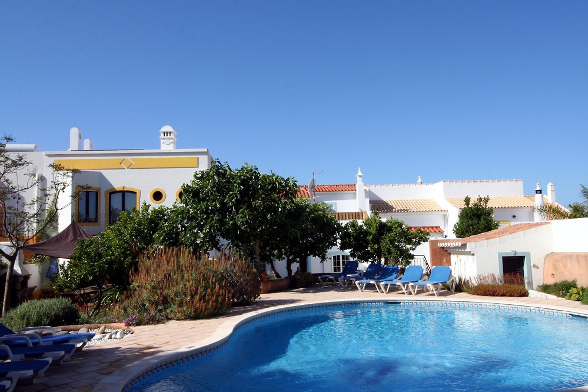 Ferienhaus Casa Limao Mit Pool In Ferragudo Company Espiral Azul Mr B Frings