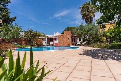Condizionata Oasis, personalizzato con piscina
