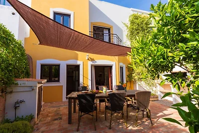Ferienhaus Casa Laranja mit Pool
