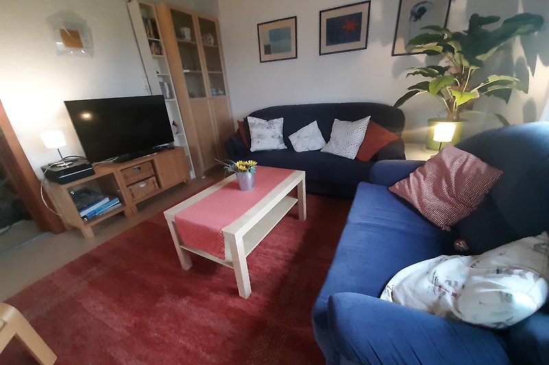 Wohnzimmer mit Smart TV