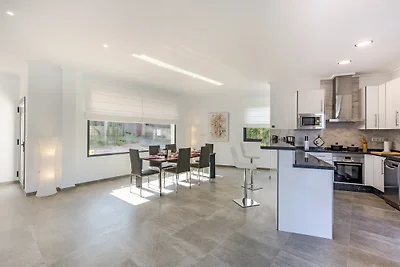 Ferienhaus Deluxe Villa Perseu