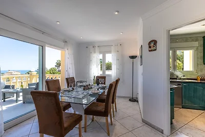 Ferienhaus Deluxe Villa Pitó