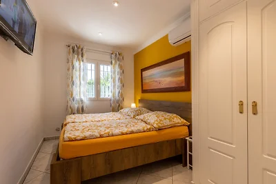 Ferienhaus Deluxe Villa Pitó