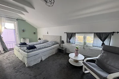 Neu " Leuchtturm" 350 m zum Strand