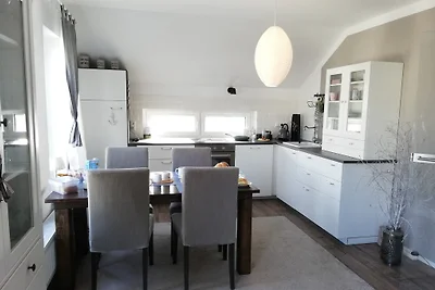 Neu " Leuchtturm" 350 m zum Strand