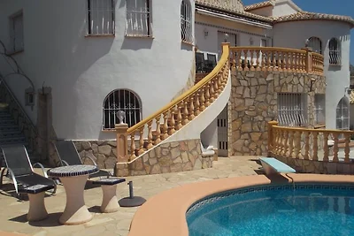 Villa Redonda