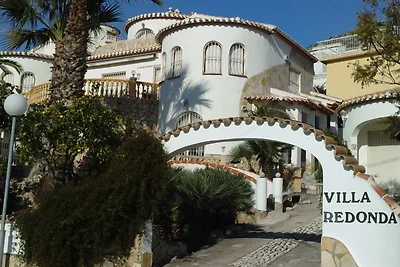 Villa Redonda