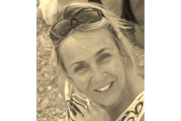 Frau E. Breu Frau E. Breu