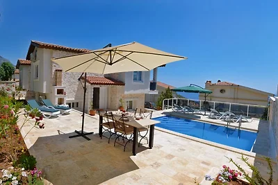 Villa Frida