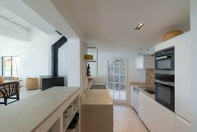 Villa Gigaro Heights