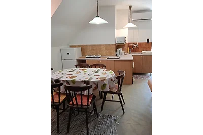 Margaret Apartman