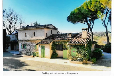 Campanette-Pitcholine  voller Natur