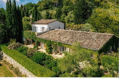 MAS DES LAVANDES Domaine Bramafan