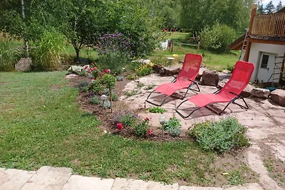 Appartement in Landhaus mit Badesee