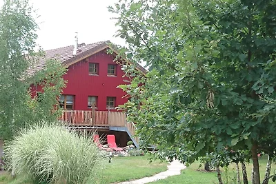 Appartement in Landhaus mit Badesee