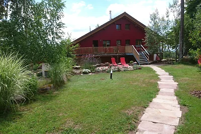 Appartement in Landhaus mit Badesee