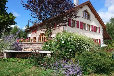 Appartement in Landhaus mit Badesee