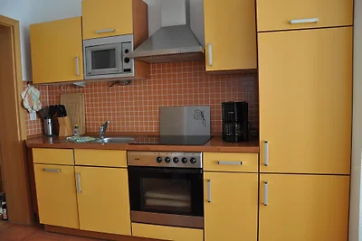 Wohnung -YELLOW-