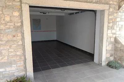 Steinhaus Kos Pula