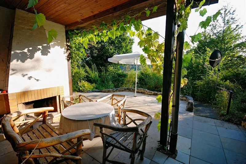 Terras met open haard