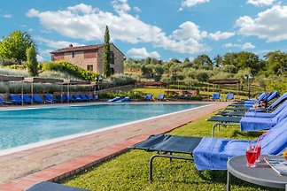 Maison Volpe Bucine avec piscine