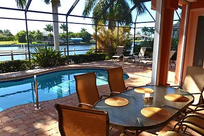 Villa Sunny Haven