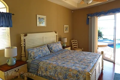 Villa Sunny Haven