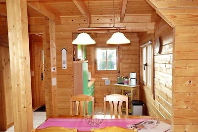 Casa vacanze di tronchi n. 5