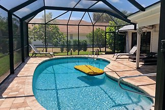Poolhome in Naples - VILLA BELLY -
