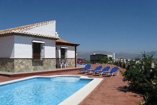 Casa Fuente Santa