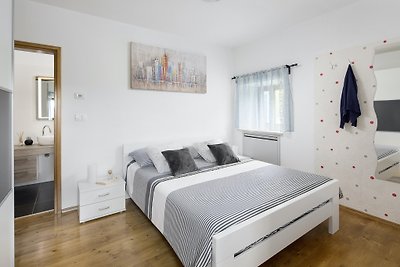 Villa Elia in Nova Vas Haus für 8-10 Personen