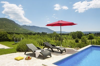 Villa Elia in Nova Vas Haus für 8-10 Personen