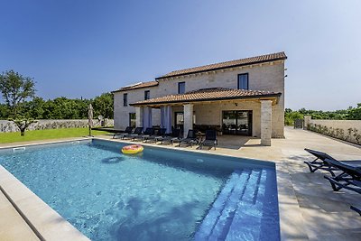 Villa Mara in Marici Haus für 10 Personen