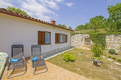 Roža in Sveti Bartul (Haus für 2-3 Personen)